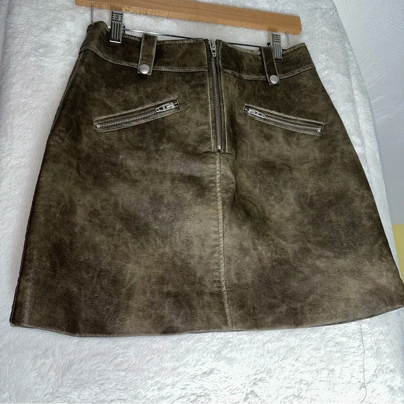 NWT BLANKNYC Zip Pocket Faux Leather Mini Skirt in Wild World Green Brown Y2K 26 - Picture 11 of 15